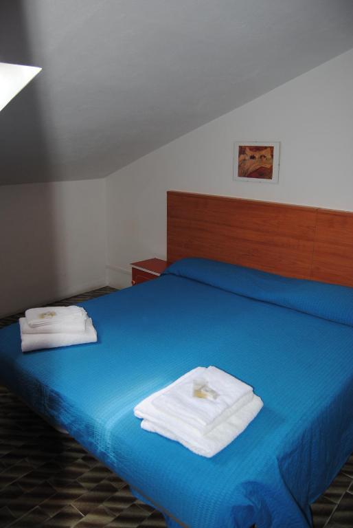 Hotel Trevi Cesenatico Zimmer foto